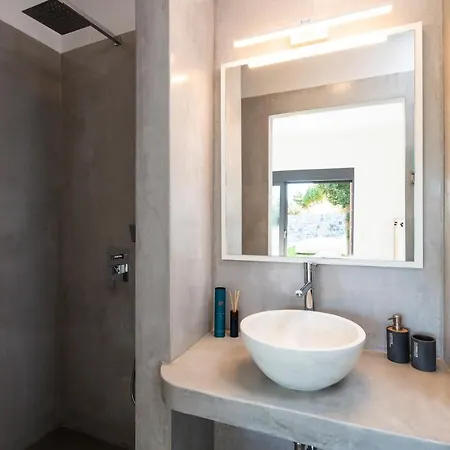 Sea-esta, Adults Only Villa *