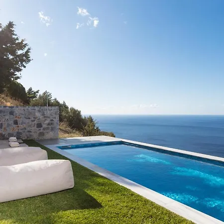 Villa Sea-esta, Adults Only