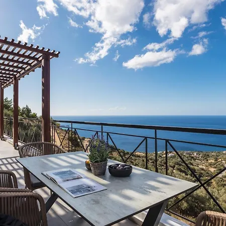 Sea-esta, Adults Only Villa Sellía